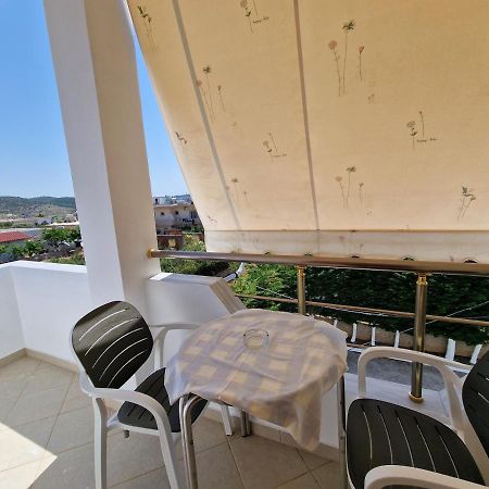 Harizi Apartments Ksamil Exterior foto